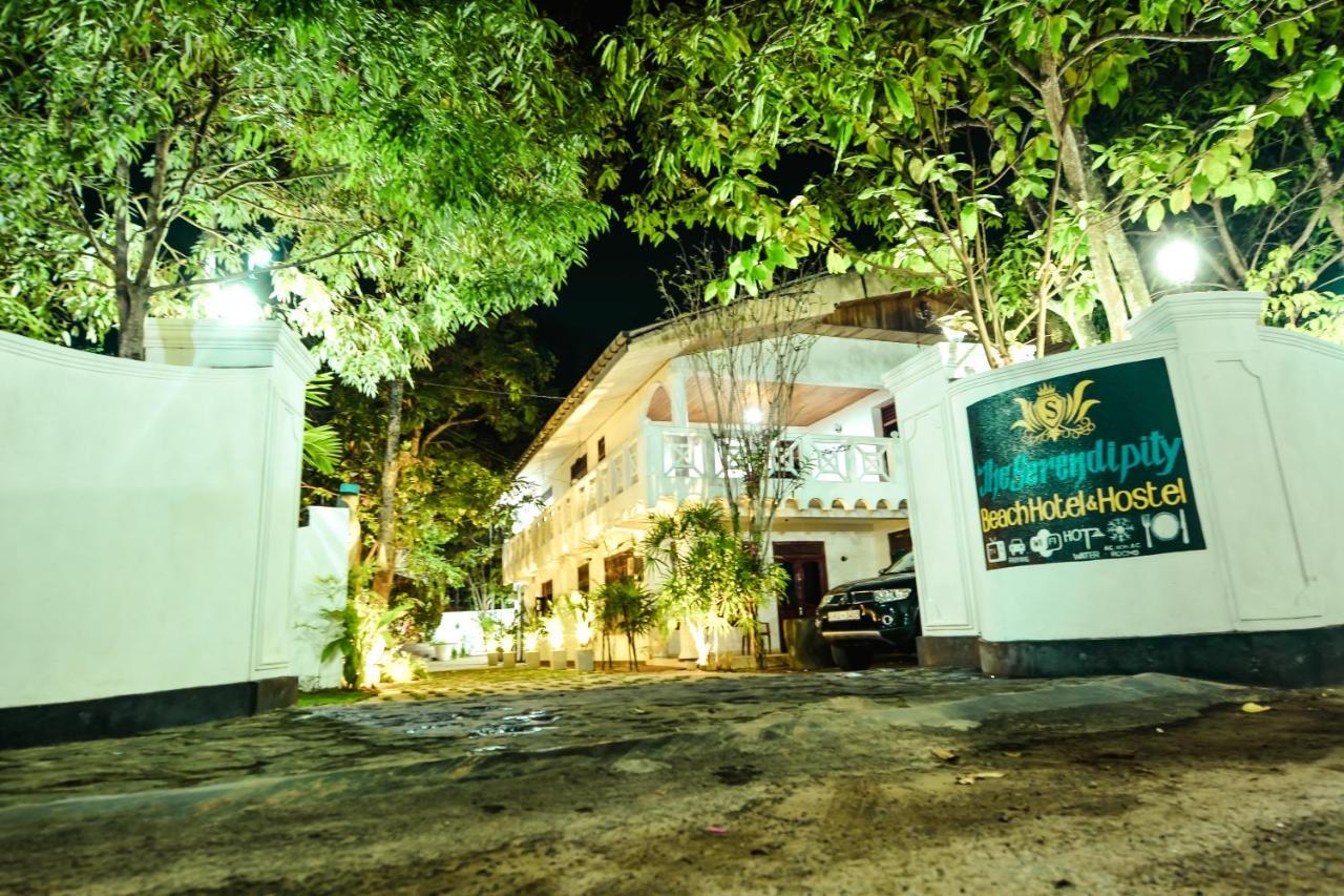 Serendipity Beach Unawatuna Extérieur photo
