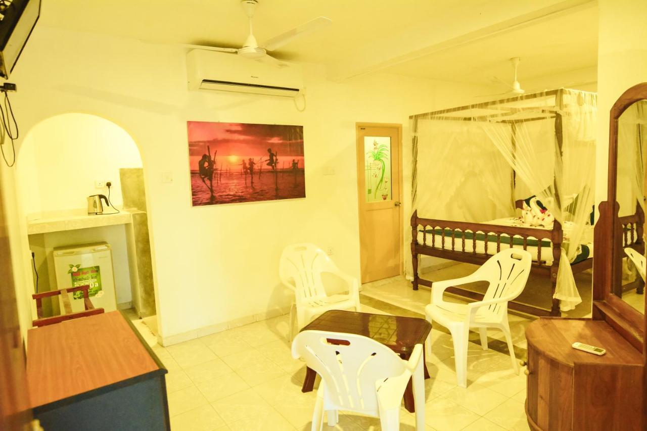 Serendipity Beach Unawatuna Extérieur photo